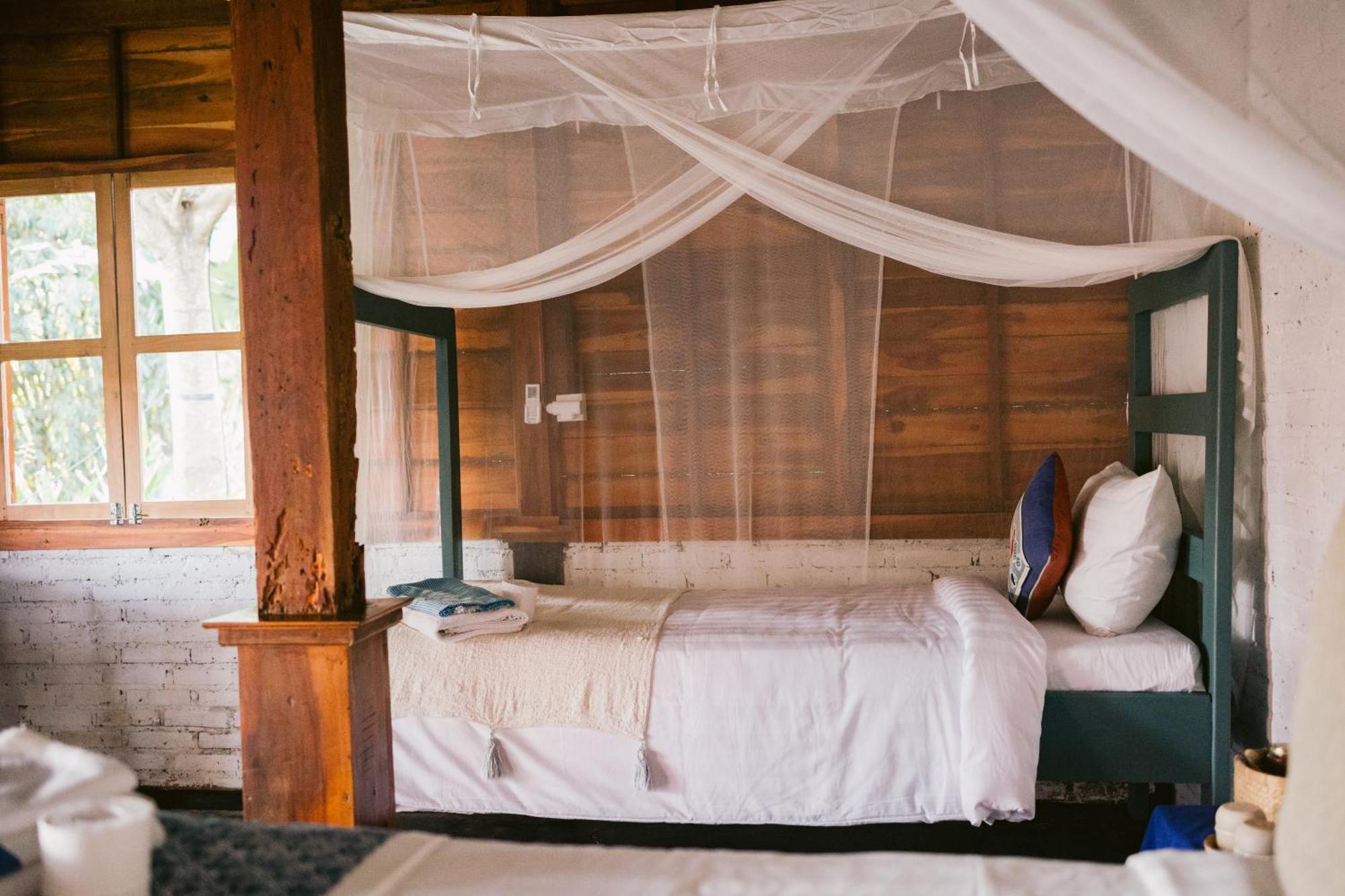 Bed and Breakfast Ubuntu Eco Yoga Retreat Canggu Exterior foto